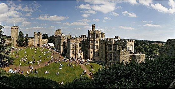 CASTILLO DE WARWICK (II)